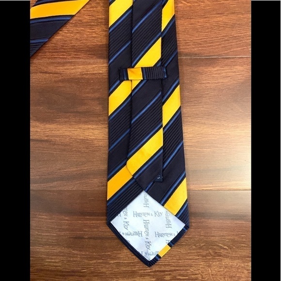 HILDITCH and KEY Saks 5th Ave All Silk Blue and Yellow Repp Tie - Picture 3 of 10